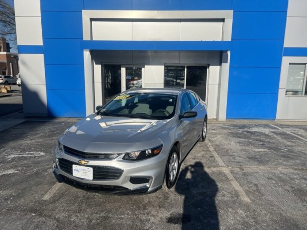 Used 2018 Chevrolet Malibu LS Car