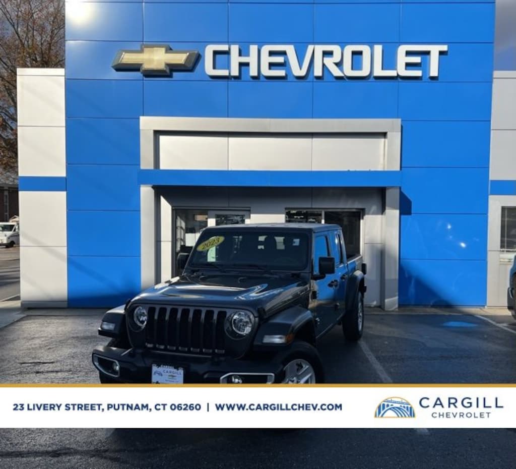 Used 2023 Jeep Gladiator Sport S