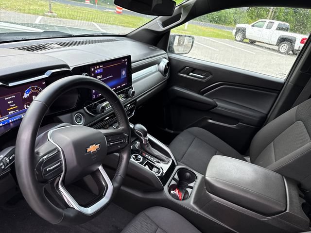 2024 Chevrolet Colorado LT - Photo 15