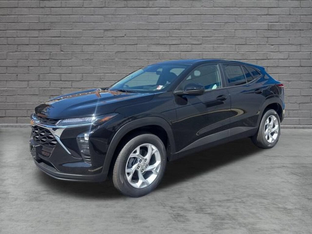 New 2026 Chevrolet Trax LS SUV