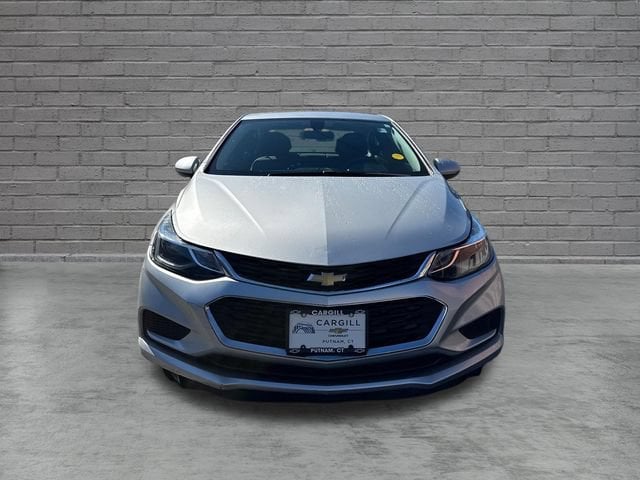 Used 2017 Chevrolet Cruze LT with VIN 1G1BE5SM1H7216815 for sale in Putnam, CT