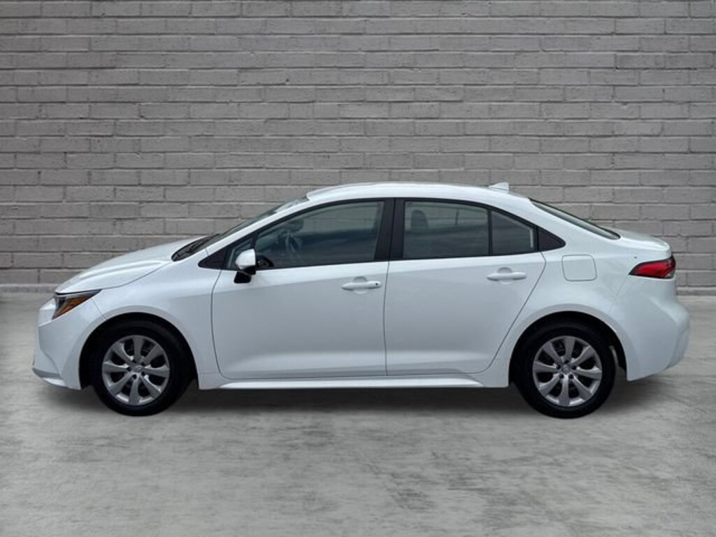 Used 2024 Toyota Corolla LE