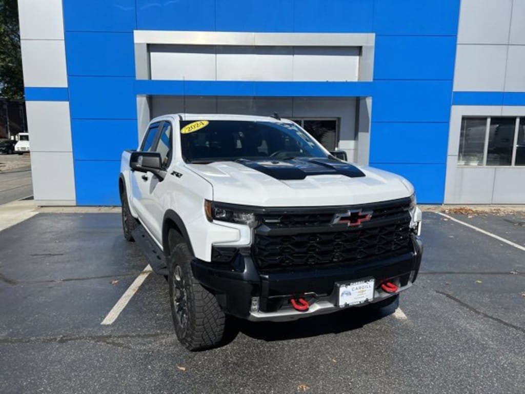 Used 2024 Chevrolet Silverado 1500 ZR2 Truck