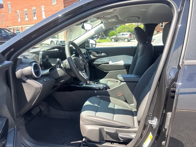 2026 Chevrolet Trax LT - Photo 11