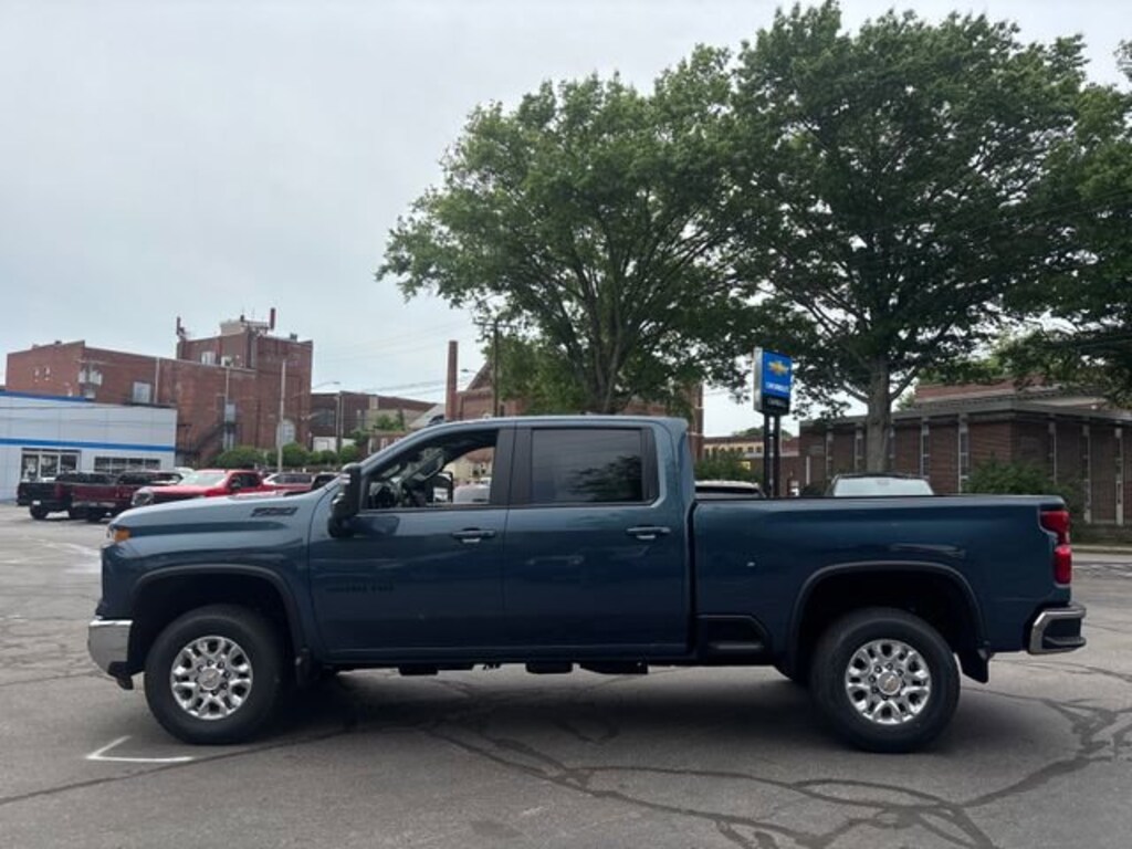 New 2026 Chevrolet Silverado 3500 HD LT Truck