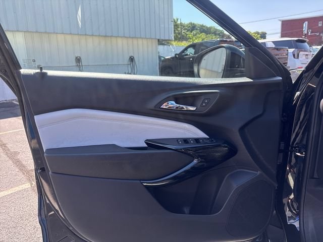 2026 Chevrolet Trax LT - Photo 13