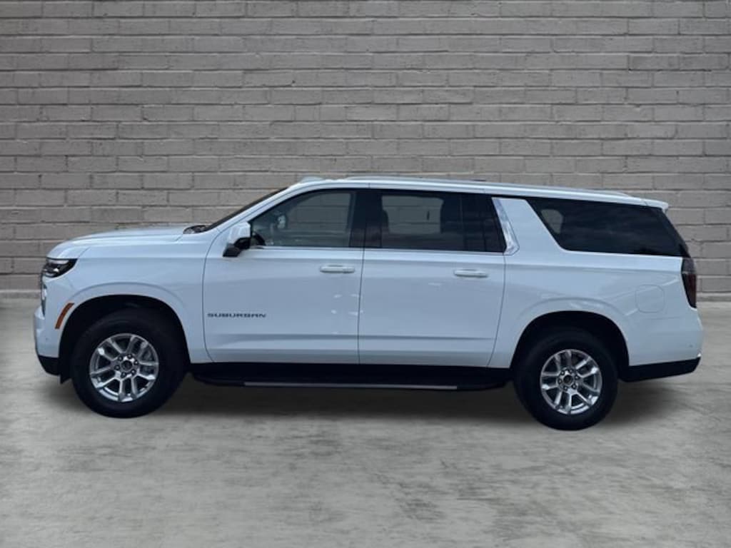 Used 2025 Chevrolet Suburban LT SUV