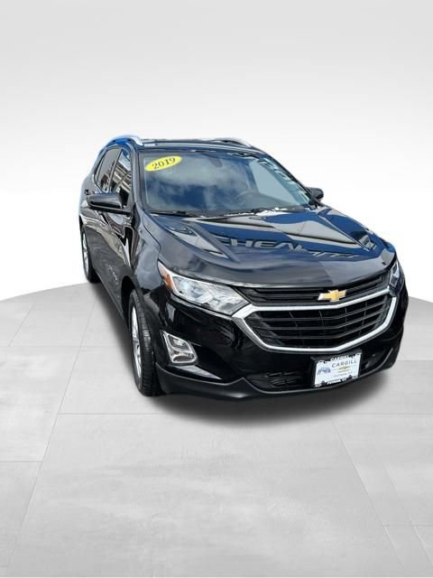 Used 2019 Chevrolet Equinox LT with VIN 3GNAXVEX6KL270513 for sale in Putnam, CT