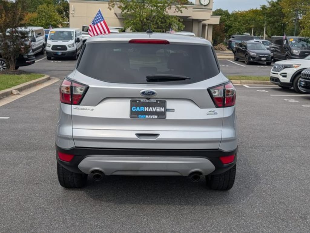 Used 2017 Ford Escape SE SUV