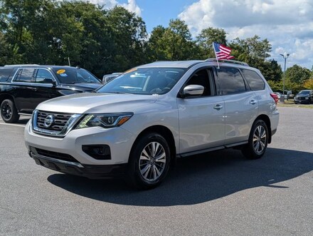 2020 Nissan Pathfinder S SUV