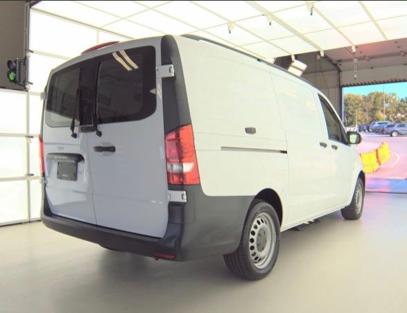 2018 Mercedes Benz Metris photo 4
