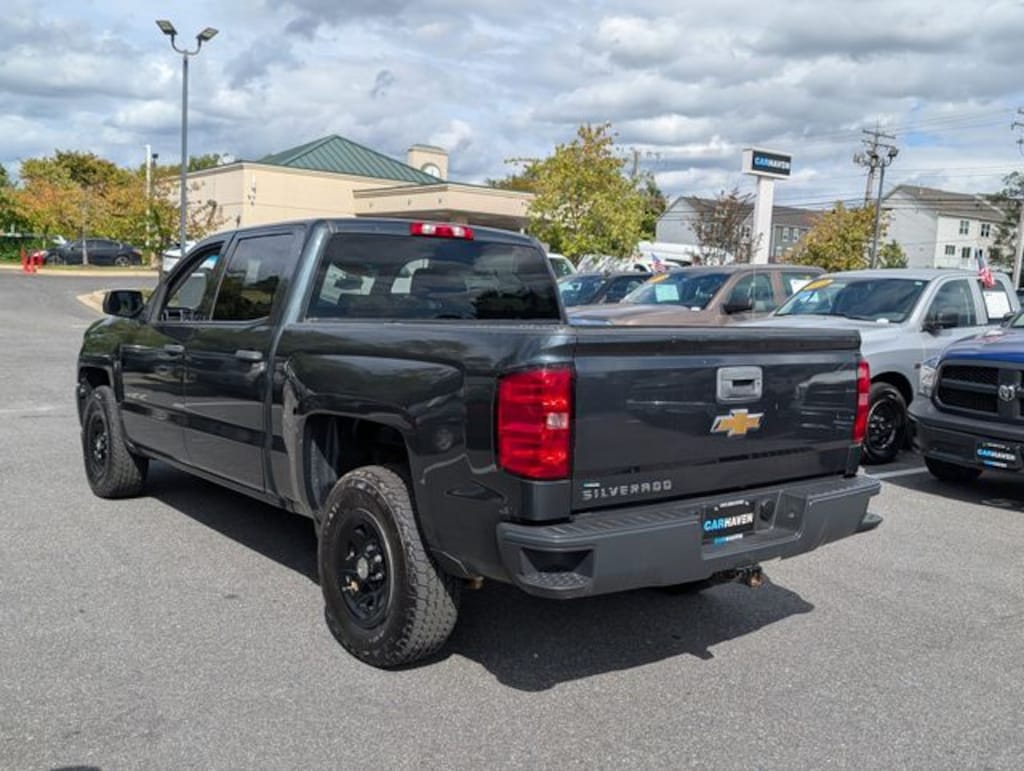 Used 2017 Chevrolet Silverado 1500  Truck Crew Cab