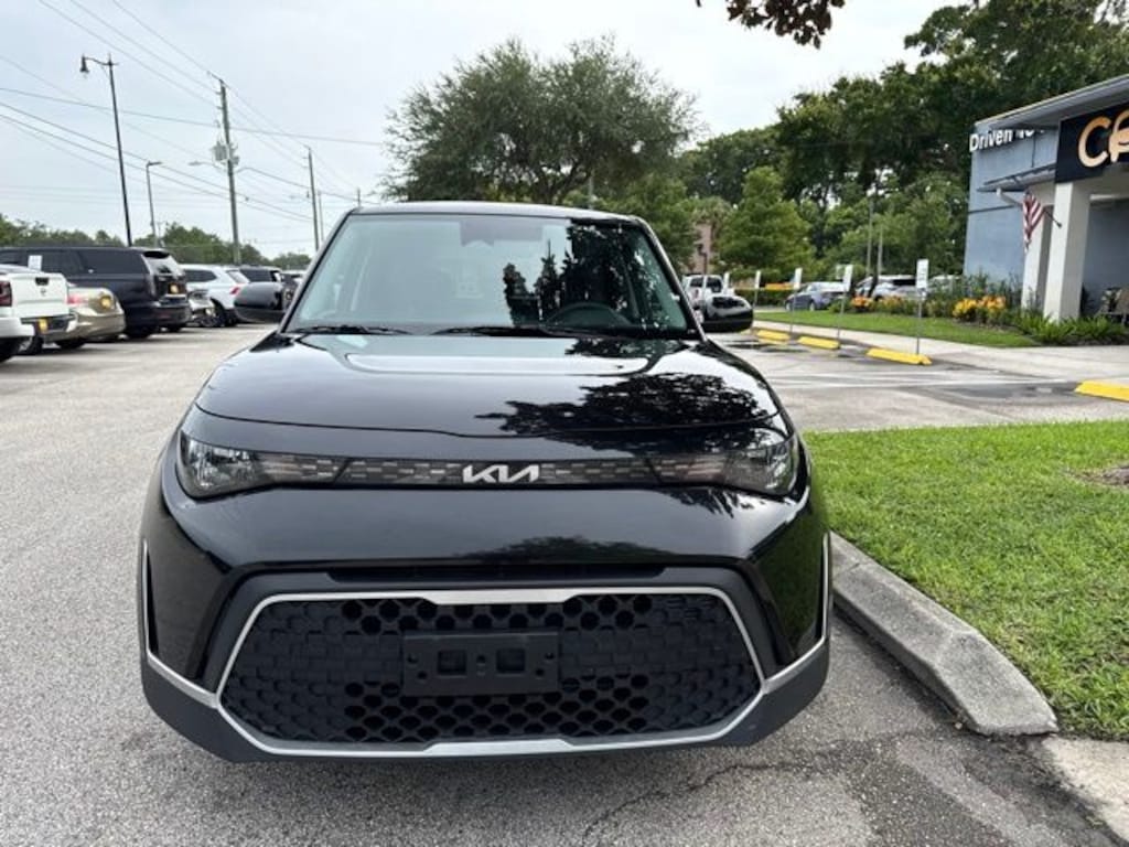 Used 2025 Kia Soul LX Hatchback
