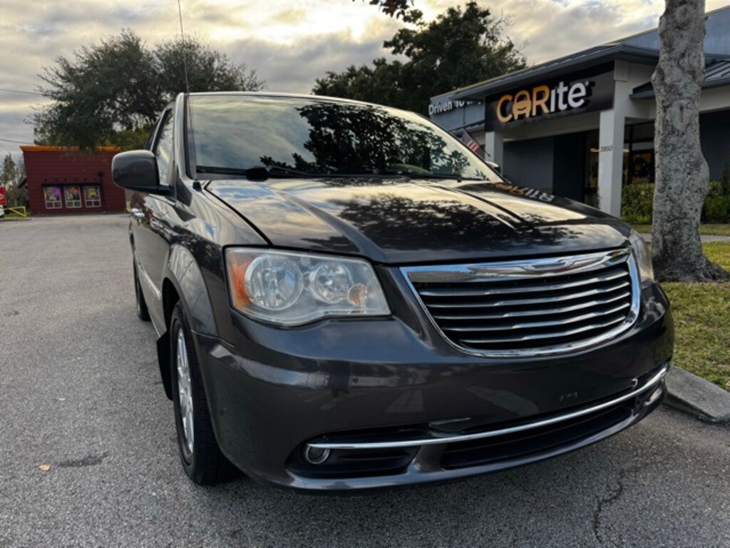 Used 2015 Chrysler Town & Country Touring Van