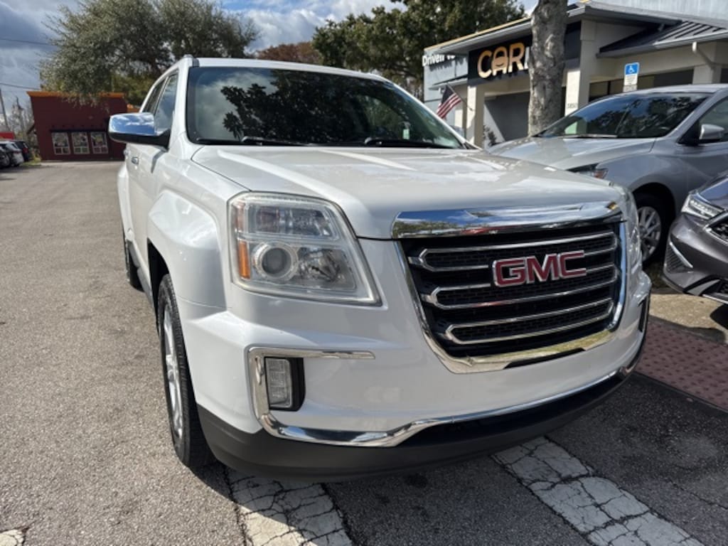 Used 2017 GMC Terrain SLT SUV