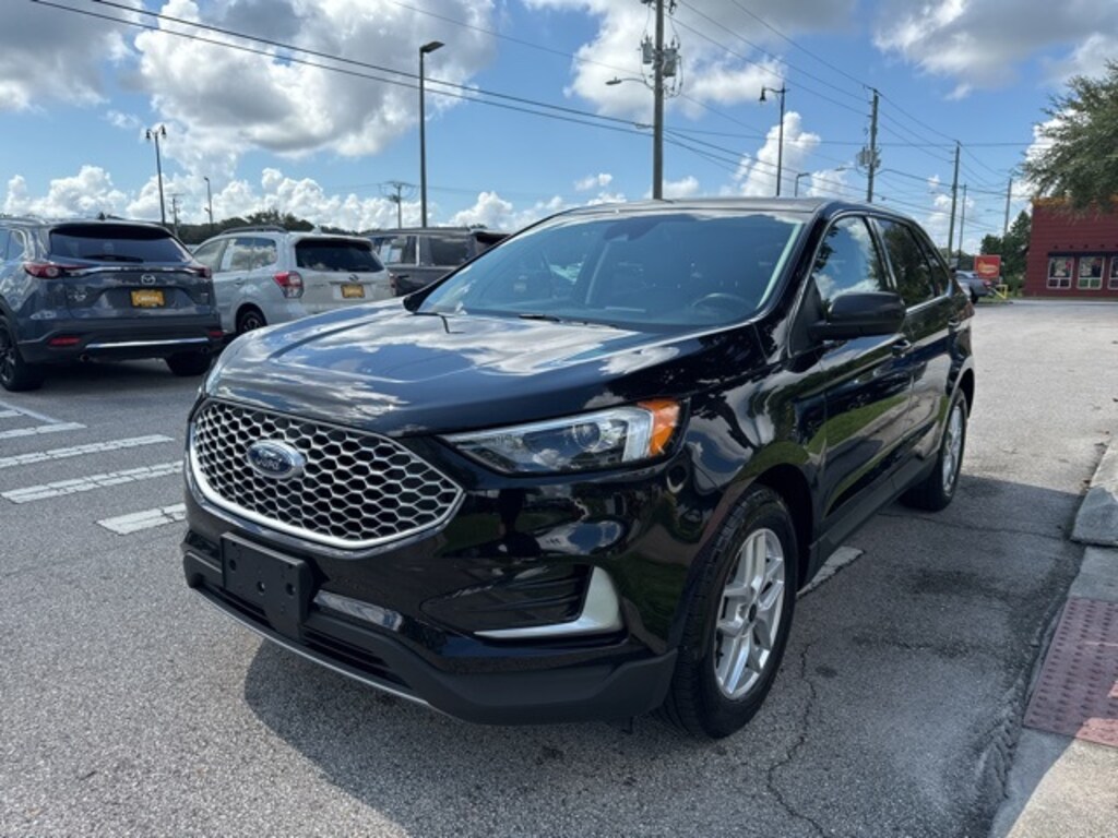 Used 2024 Ford Edge SUV