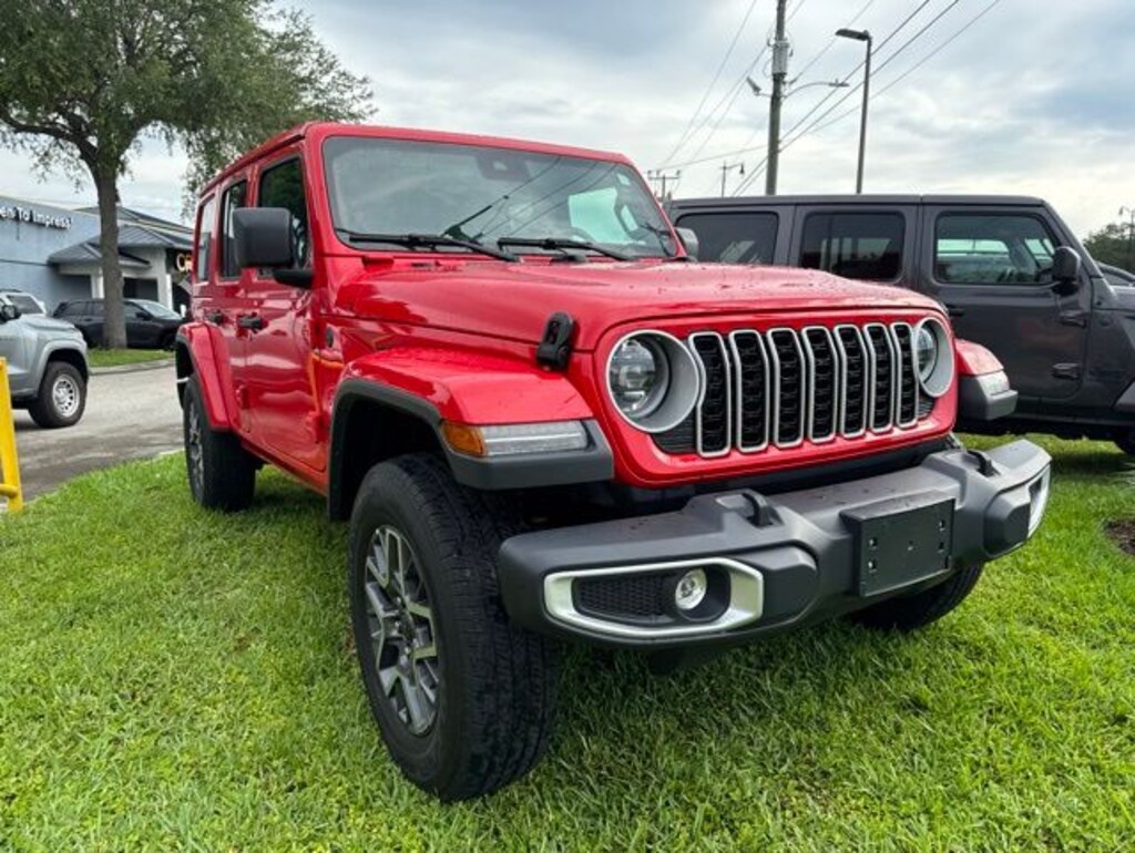 Used 2025 Jeep Wrangler Sahara SUV