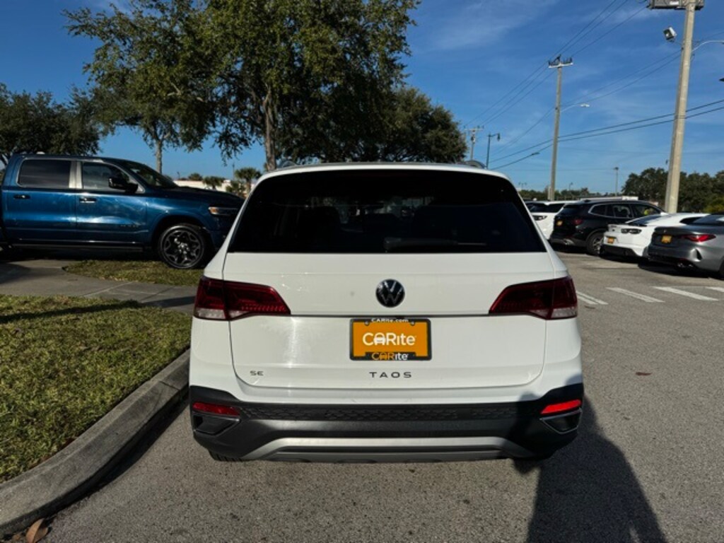 Used 2024 Volkswagen Taos 1.5T SE SUV