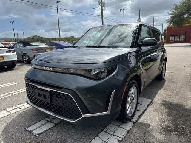 2023 Kia Soul LX photo 4