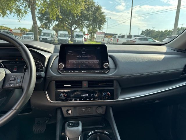 2025 Nissan Rogue SV - Photo 25