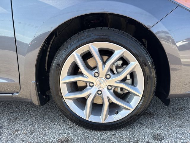 2019 Acura ILX Base - Photo 9
