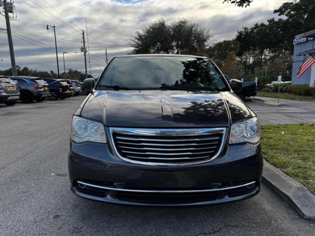 Used 2015 Chrysler Town & Country Touring Van