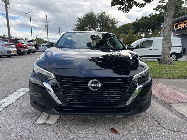 2024 Nissan Sentra SV photo 3