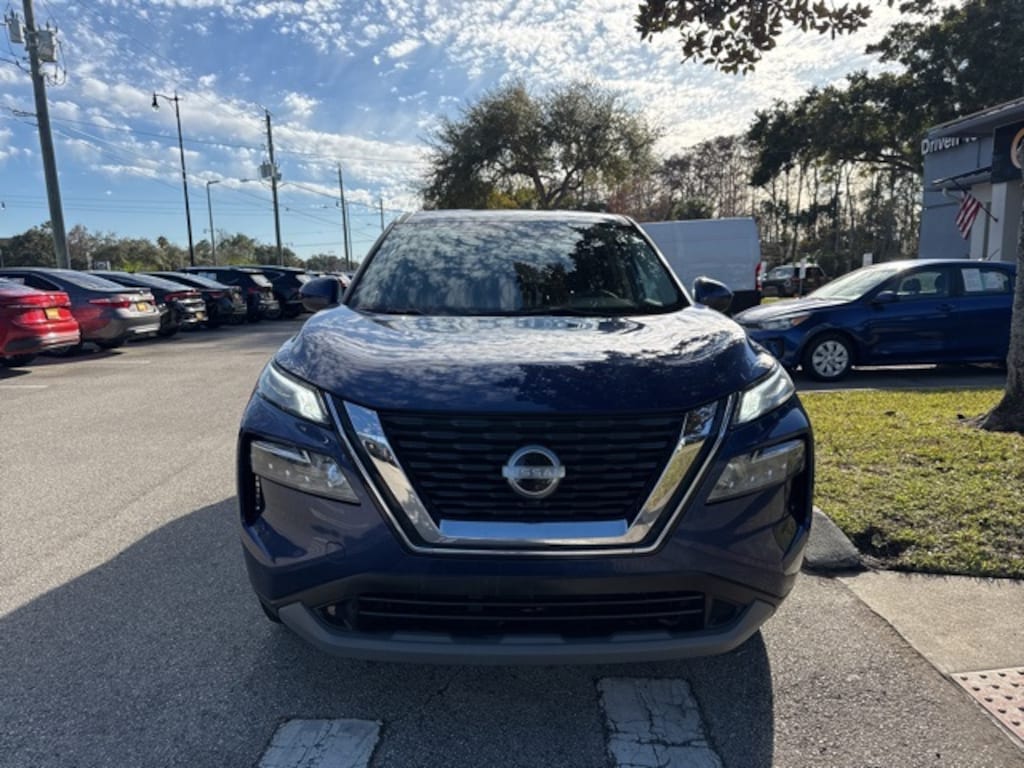 Used 2023 Nissan Rogue SV SUV