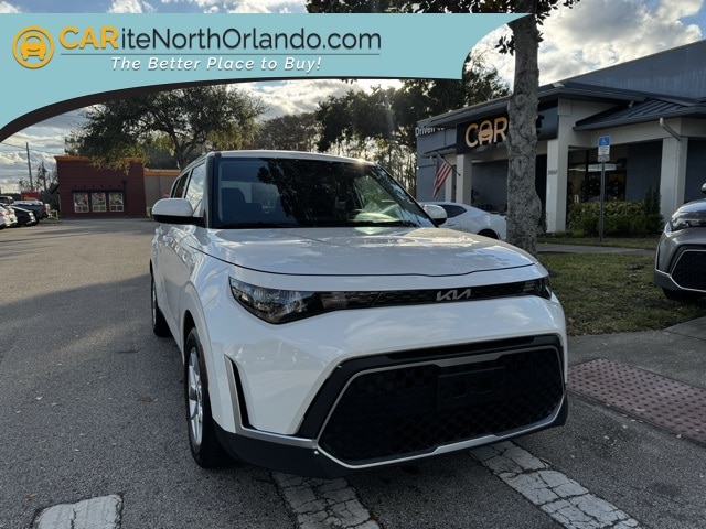 2024 Kia Soul LX's photo