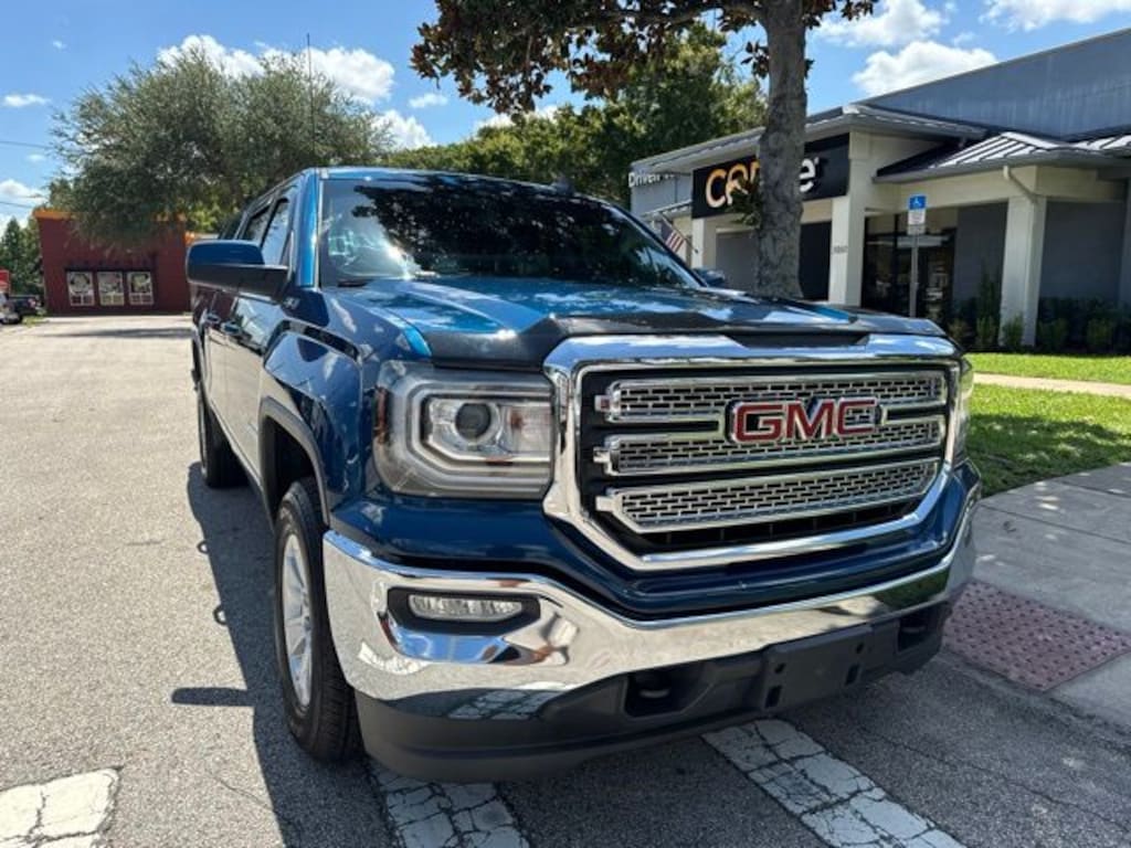 Used 2018 GMC Sierra 1500 SLE Truck Crew Cab