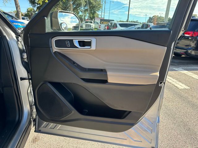 2020 Ford Explorer XLT - Photo 13