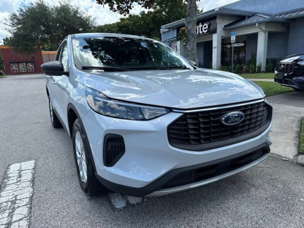 Used 2025 Ford Escape Active SUV
