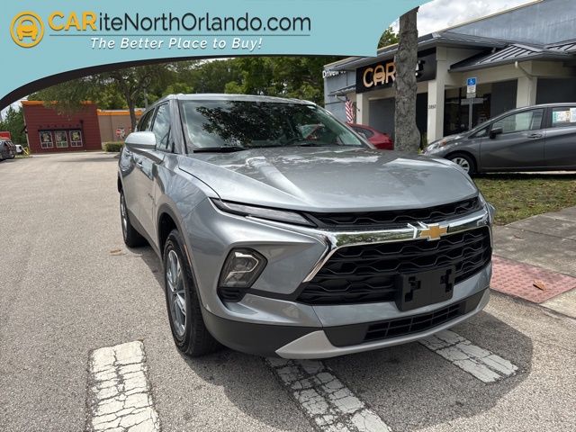2025 Chevrolet Blazer 2.0T 2LT FWD's photo
