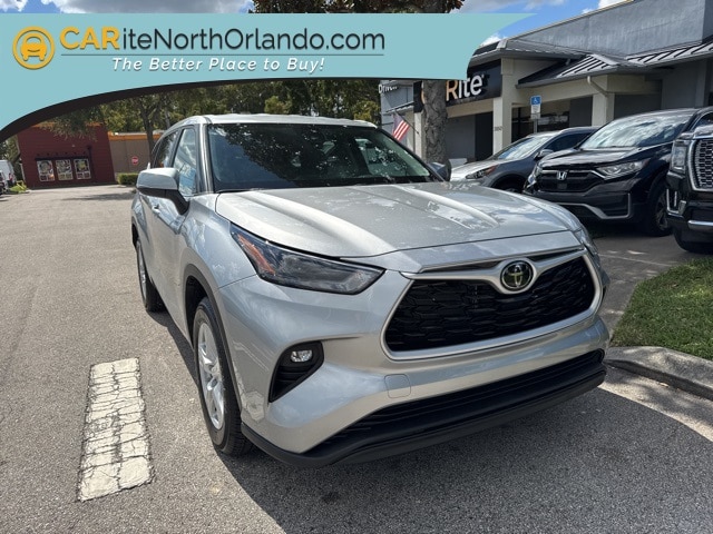 2023 Toyota Highlander LE