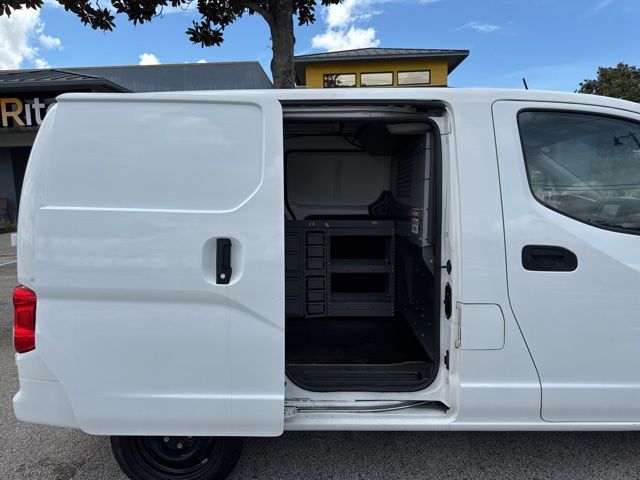 2020 Nissan NV200 SV - Photo 17