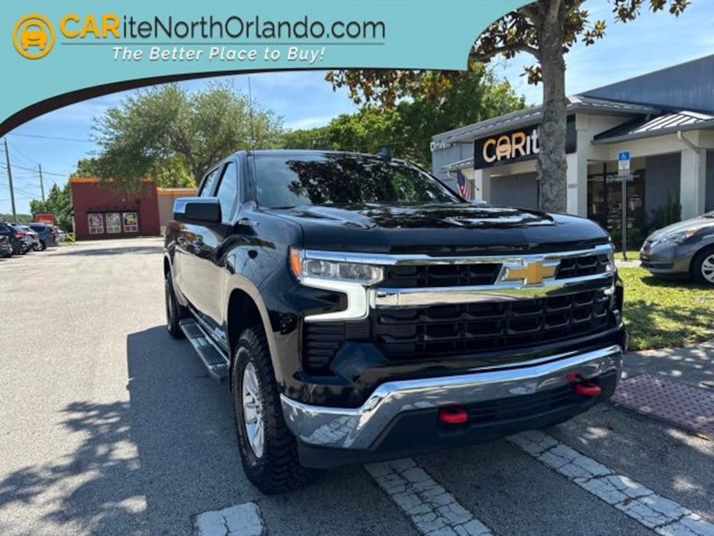 Used 2023 Chevrolet Silverado 1500 LT w/1LT Truck Crew Cab