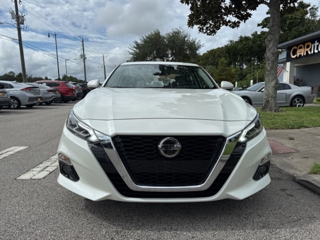 Used 2022 Nissan Altima 2.5 Platinum Sedan