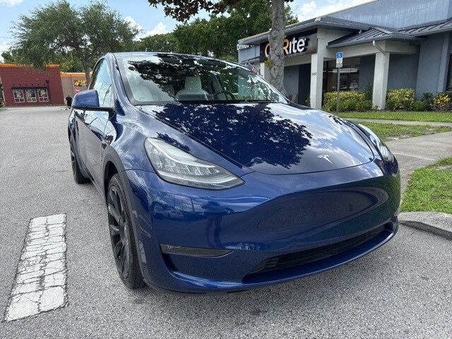 2021 Tesla Model Y Long Range photo 2