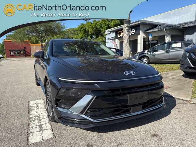 2025 Hyundai Sonata SEL's photo