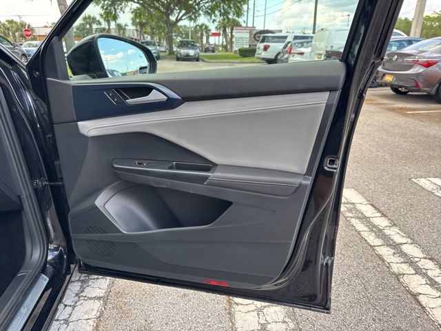 2024 Volkswagen Taos SE - Photo 13