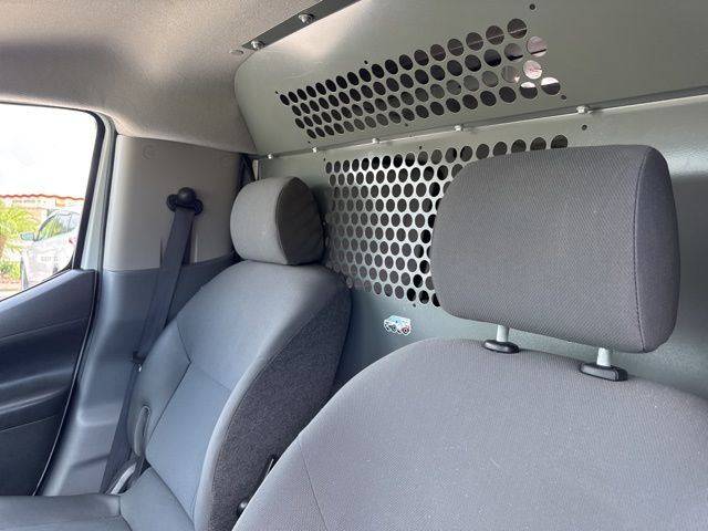 2020 Nissan NV200 SV - Photo 28