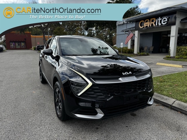 2024 Kia Sportage LX's photo