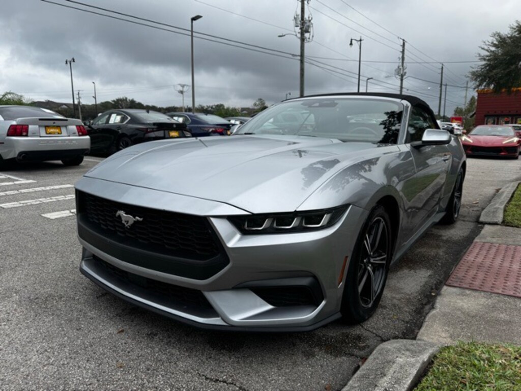 Used 2024 Ford Mustang Convertible