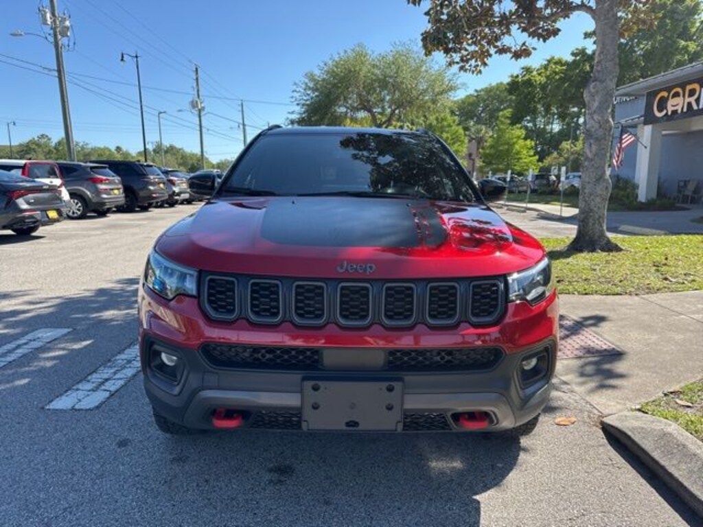 Used 2025 Jeep Compass Trailhawk SUV