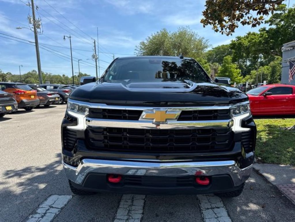 Used 2023 Chevrolet Silverado 1500 LT w/1LT Truck Crew Cab