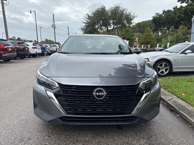 2024 Nissan Sentra SV photo 3