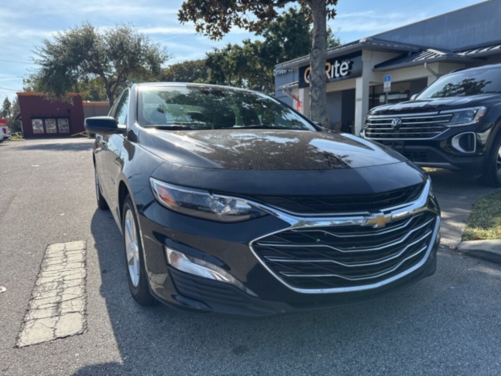 Used 2024 Chevrolet Malibu 1LT Sedan