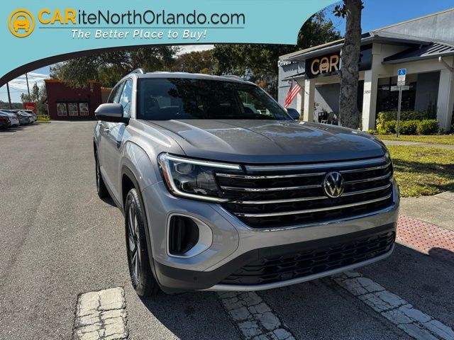 2024 Volkswagen Atlas's photo