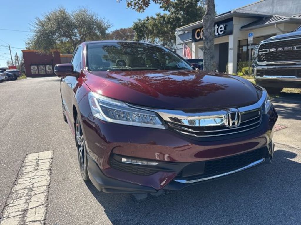 Used 2017 Honda Accord Touring V6 Sedan