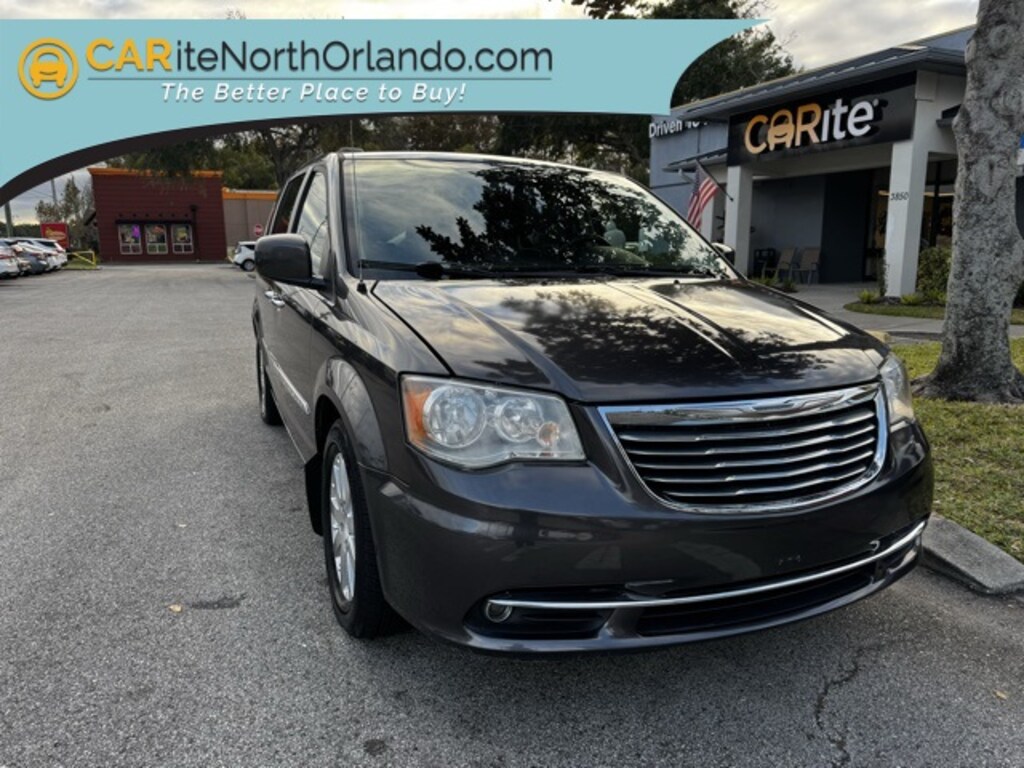 Used 2015 Chrysler Town & Country Touring Van